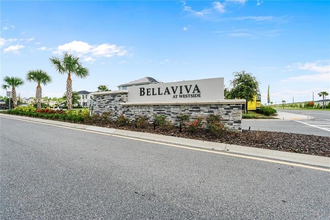 Building Photo - 736 Overpool Ave