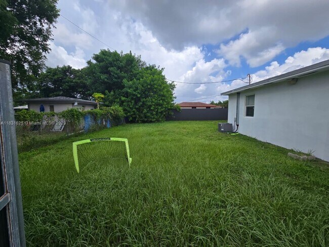 Building Photo - 11700 SW 220th St