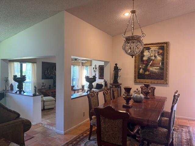 Building Photo - 5723 Lakeview Mews Cir