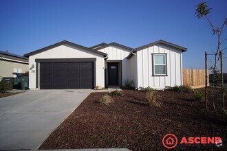 Building Photo - Charming Home in New Neighborhood!