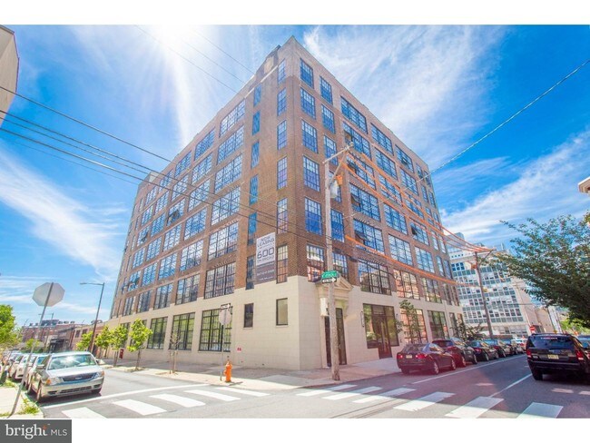 Building Photo - 600 N Broad St