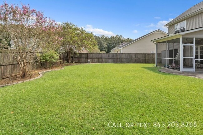 Building Photo - 512 Chaff Ln