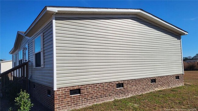 Building Photo - 4224 Meadow Rd