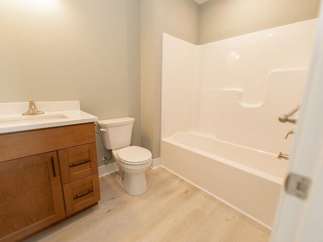 Building Photo - Westcott 11B - Townhome