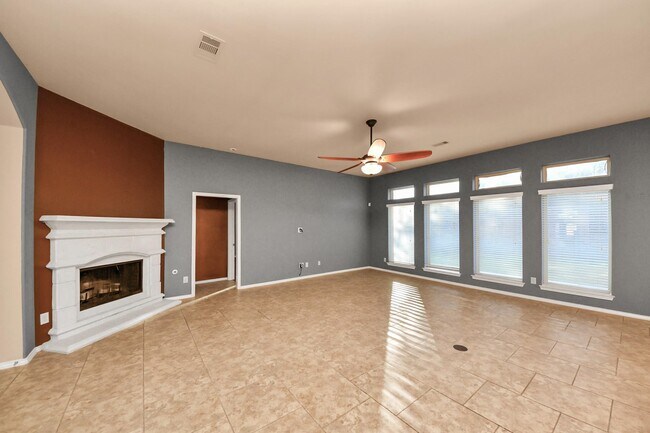 Building Photo - 2003 Sequoia Trail Ln