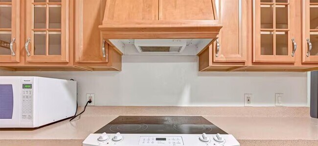 Building Photo - 6315 Crab Orchard Rd