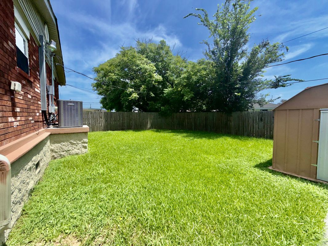 Building Photo - 5173 Mt Rushmore Dr