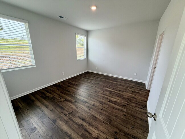 Building Photo - New Legacy Farms Home | Resort-Style Amenities!