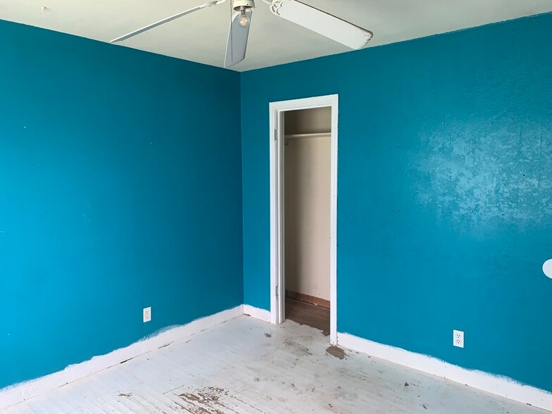 Building Photo - 1401 Hite blvd