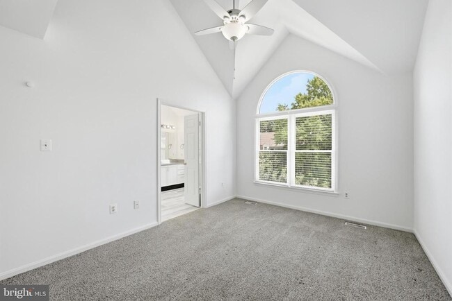 Building Photo - 46733 Woodmint Terrace