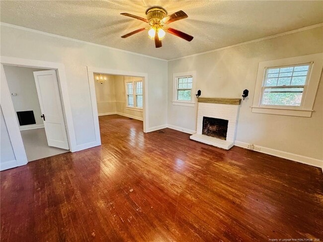 Building Photo - 411 Carthage Rd