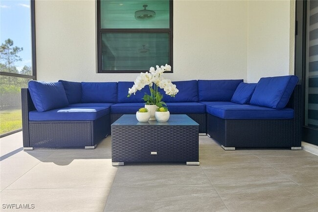 Building Photo - 2330 4th Ave SE