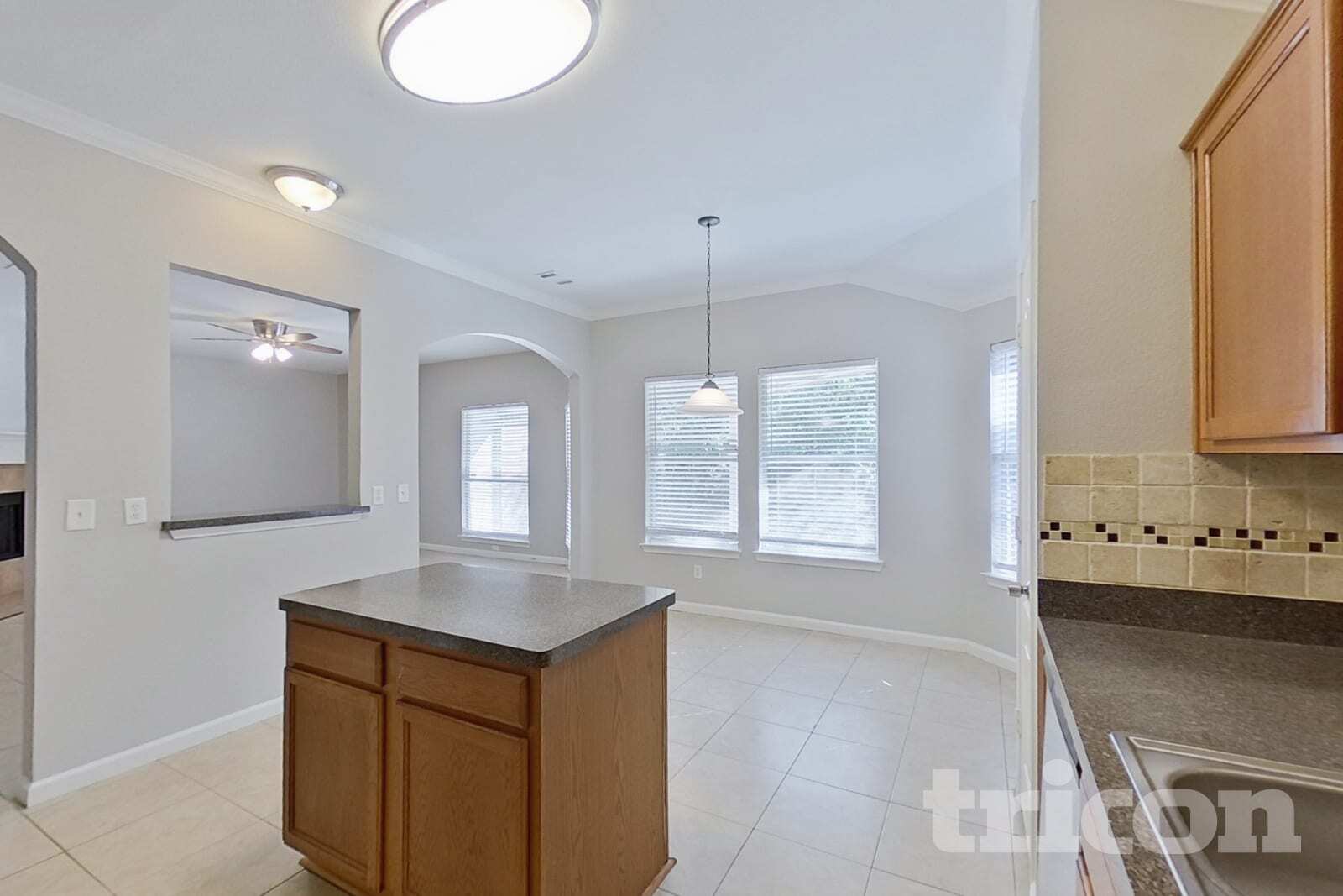 Building Photo - 114 Jordan Dr