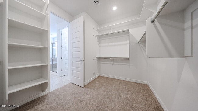 Building Photo - 25095 N 171st Ave