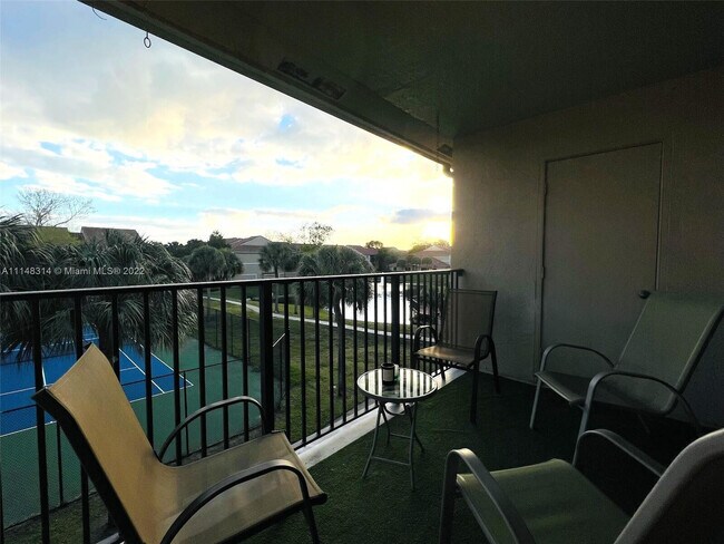 Building Photo - 9044 W Atlantic Blvd