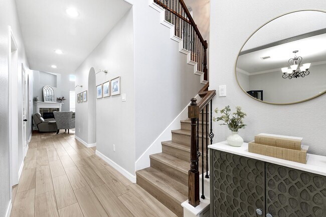 Building Photo - 29022 Pinnacle Ridge Dr