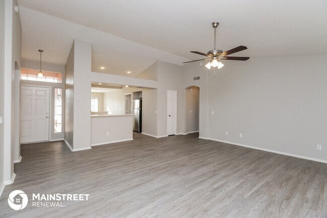 Building Photo - 4138 E San Remo Ave