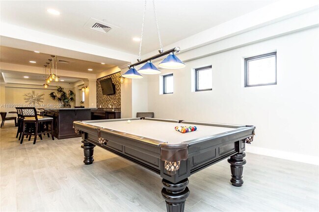 Building Photo - 2501 S Ocean Dr