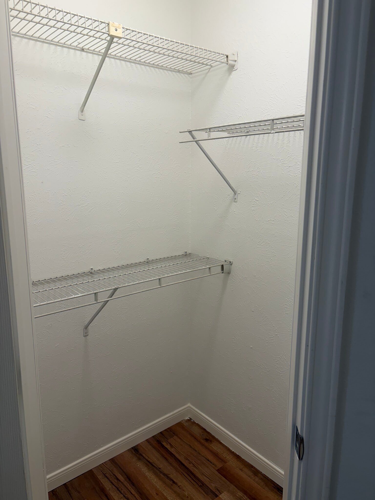 Closet - 3022 Forest Ln