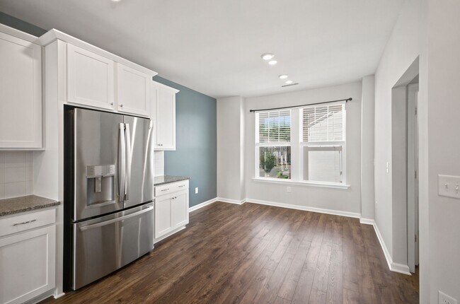 Building Photo - 2106 Enrichment Wy