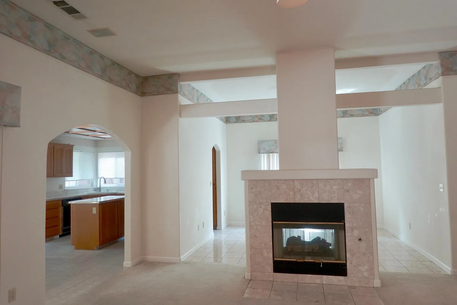 Building Photo - 1132 Acapulco Ct