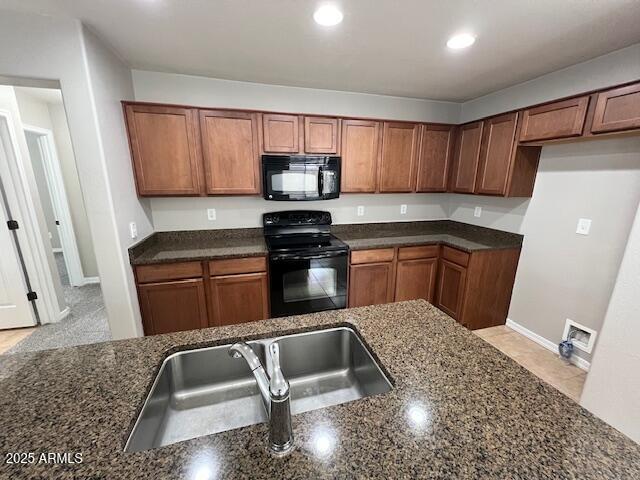 Building Photo - 1223 W Desert Seasons Dr