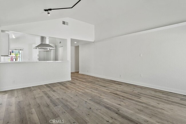Building Photo - 21182 Cedar Ln