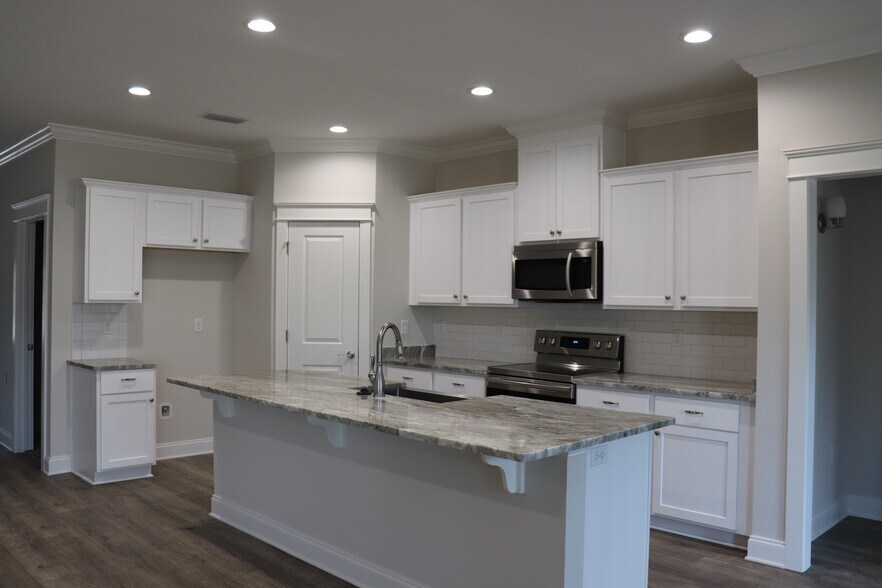 Kitchen - 1716 Breckinridge Pl