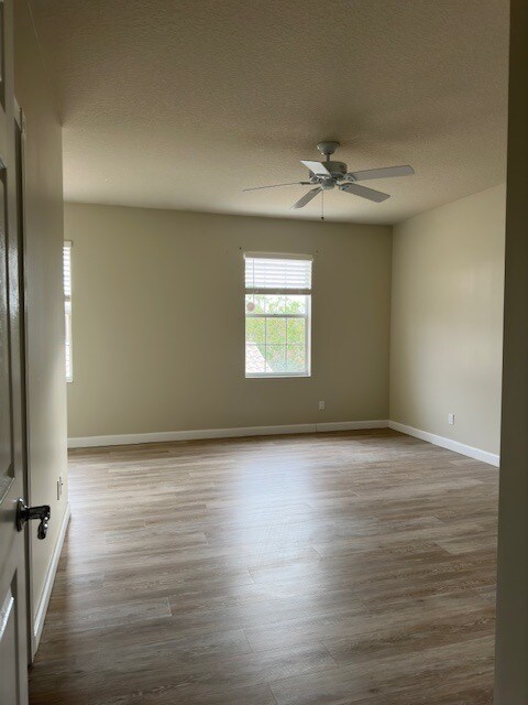 Building Photo - 11833 Nautica Dr