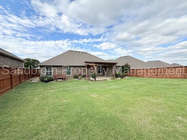 Building Photo - For Lease | Bixby | Available Now!