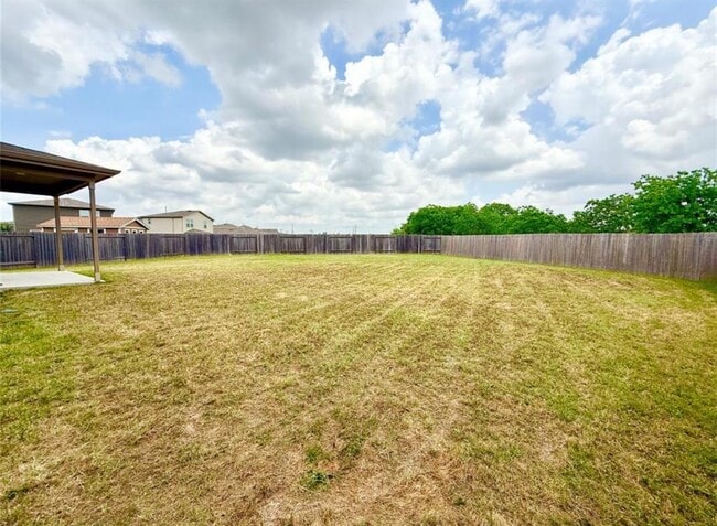 Building Photo - 14502 Chasing Bend Dr