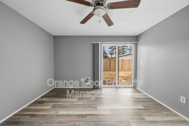 Building Photo - 12315 112th Ave Ct E