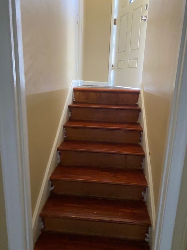 Building Photo - 4 bedroom home in Chuckey TN