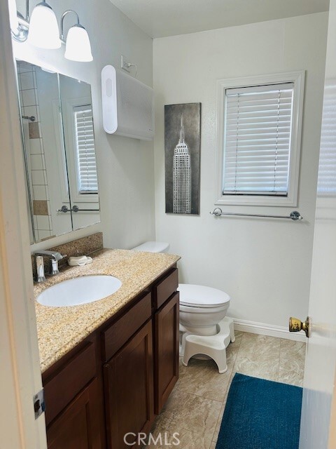 Building Photo - 15744 Marlinton Dr