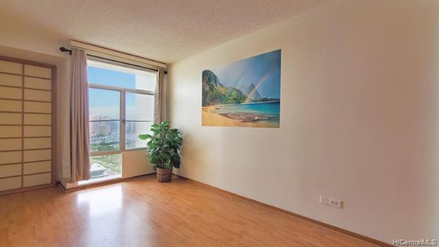 Building Photo - 1350 Ala Moana Blvd