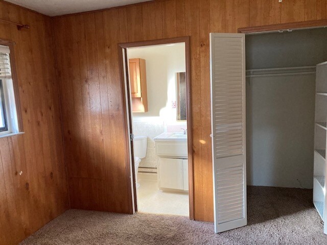 Building Photo - 495 Hamilton Ave