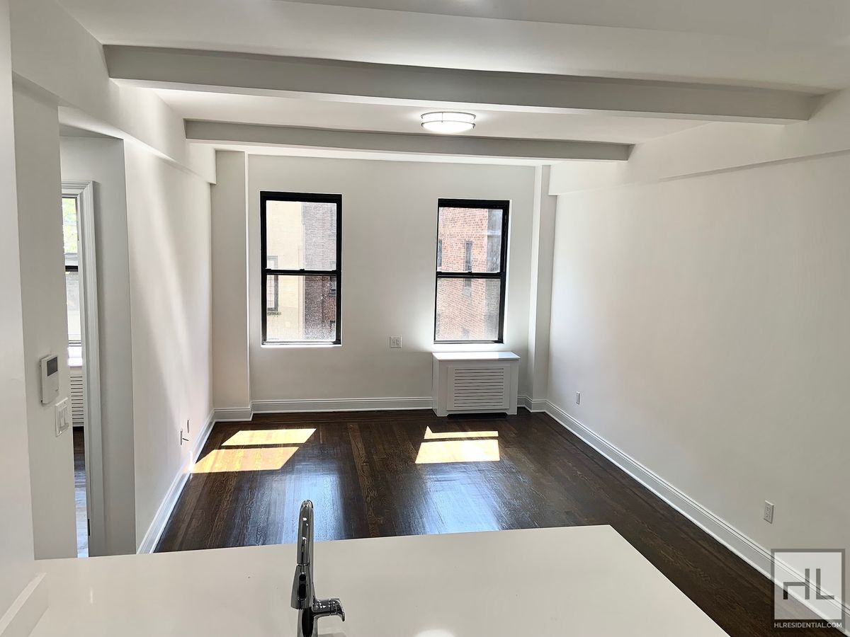 Building Photo - EAST 37 STREET