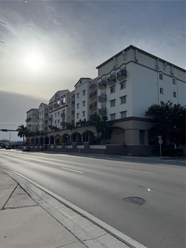 Building Photo - 5271 SW 8th St