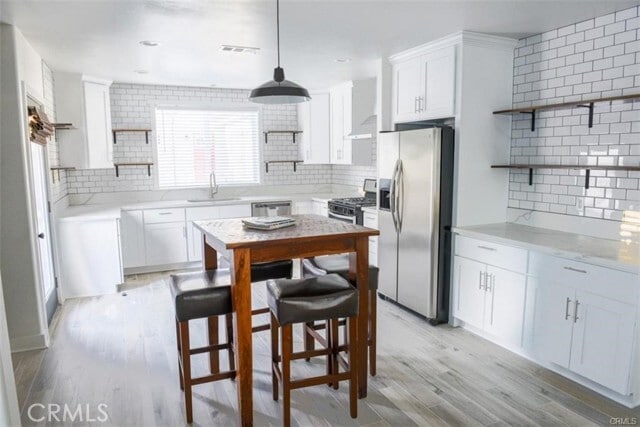 Building Photo - 595 Ventura St