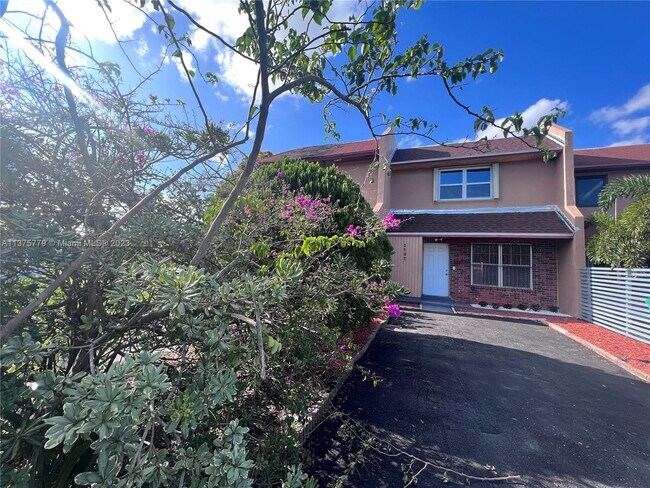 Building Photo - 2787 NW 196th St