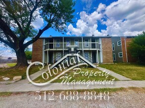 Building Photo - 1910 West Loop