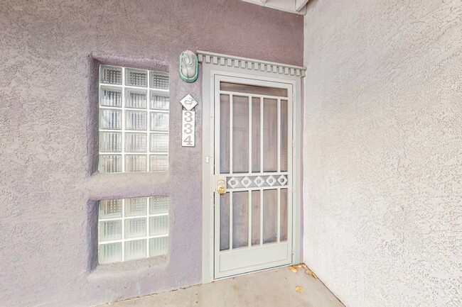 Building Photo - LA PLAZA DE LA HUERTA 3 bedroom 2.5 bath 2...