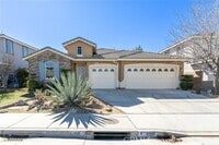 Building Photo - 4108 Club Vista Dr