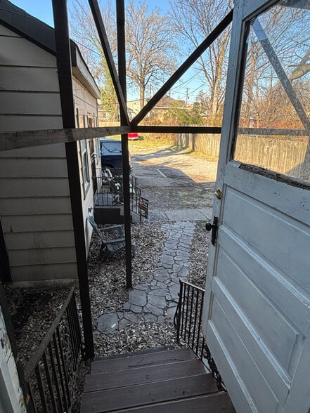 Building Photo - 159 N Belvedere Blvd