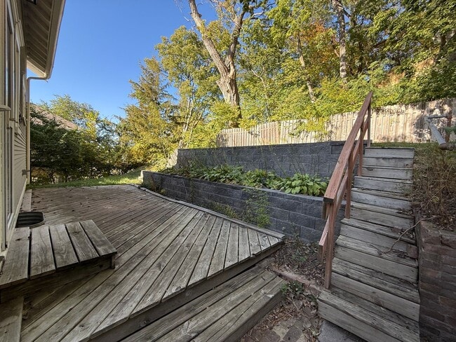 Building Photo - COMING SOON! Historic East Side Beauty!