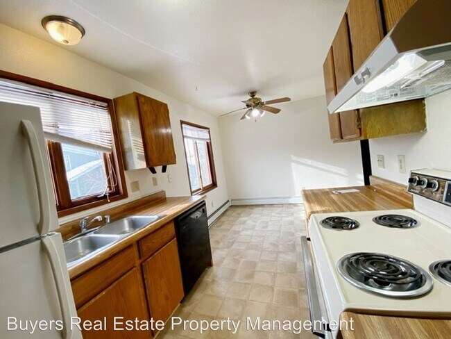 Building Photo - 8118 Boundary Ave