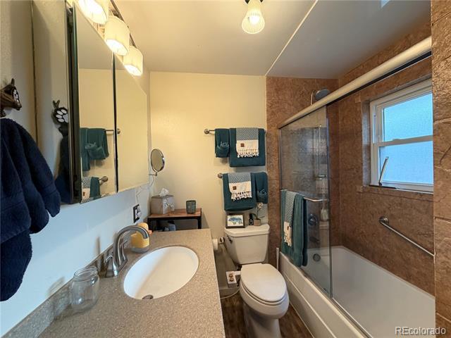 Building Photo - 9080 Cypress Dr