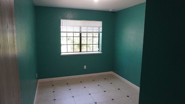 Building Photo - 3723 Joppa Ln