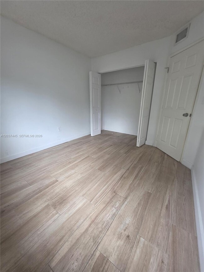 Building Photo - 15711 SW 137th Ave