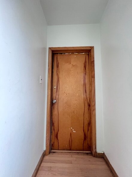 Building Photo - 5217 S Hermitage Ave